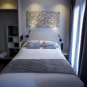 بيت ضيافة Santa Justa - Adults Only, إشبيلية