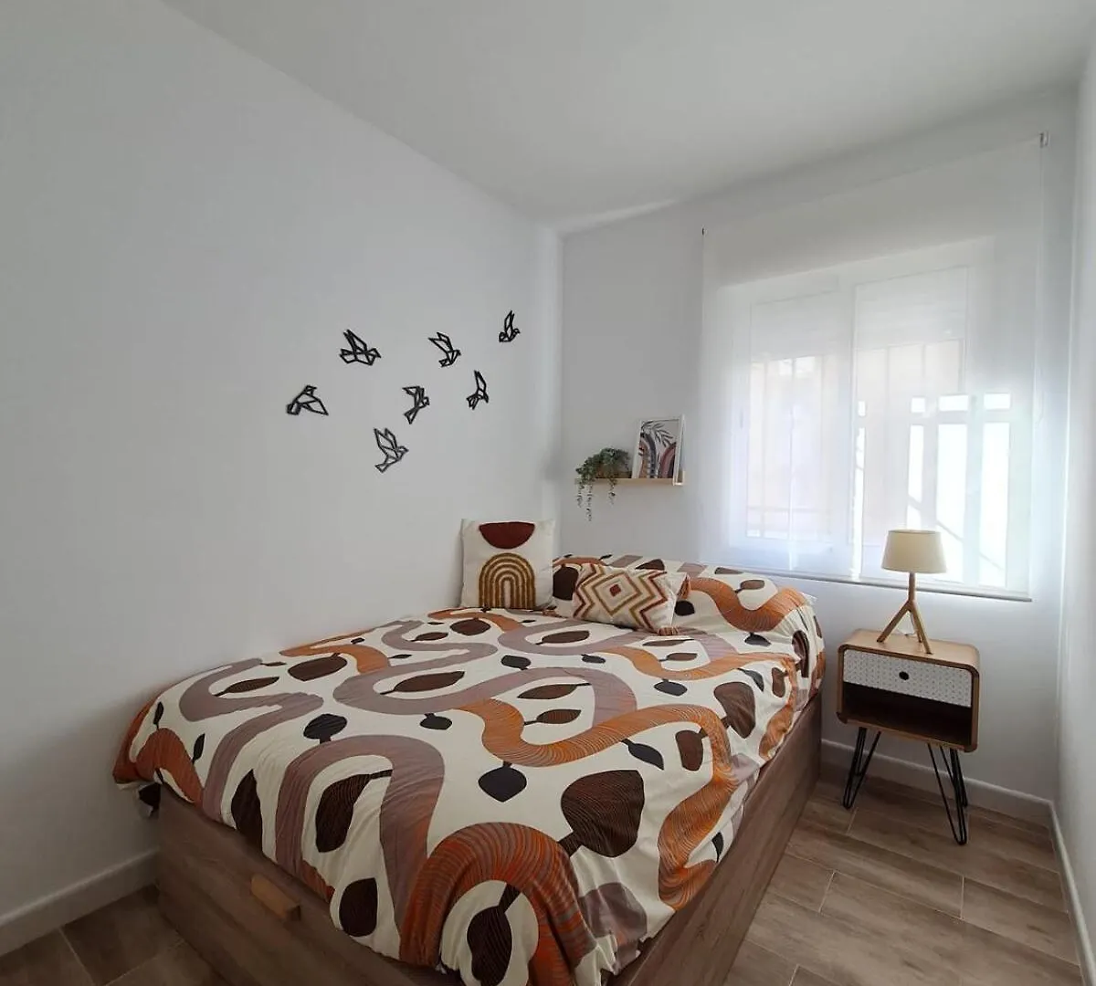 Triana San Jacinto Apartmento Leiria 세비야 아파트